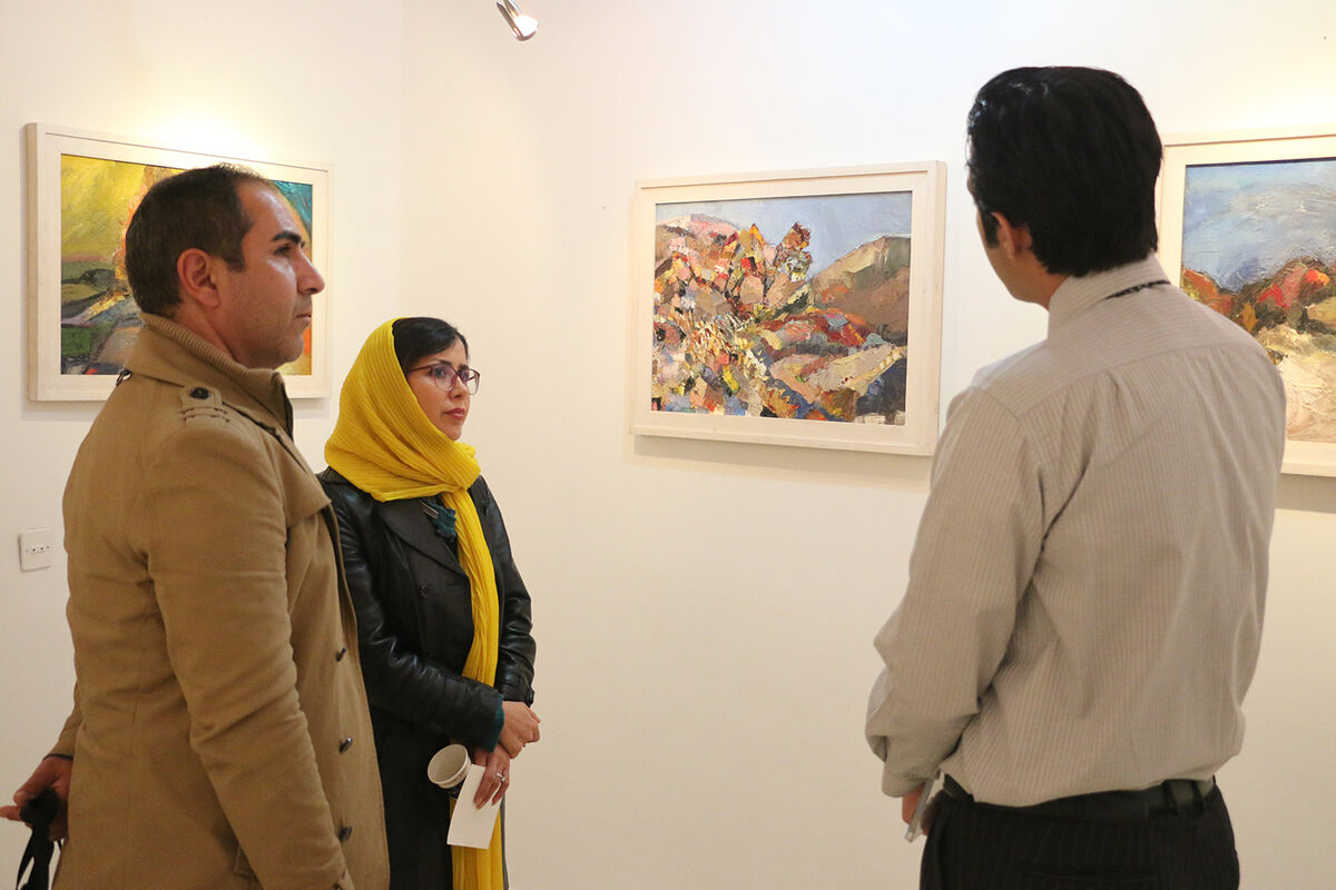 نمایشگاه نقاشی همایون حیاتی در گالری هفت ثمر