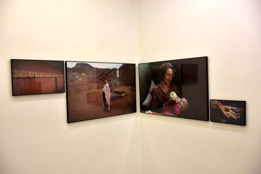 نمایشگاه عکس تهمینه منزوی در گالری راه ابریشم