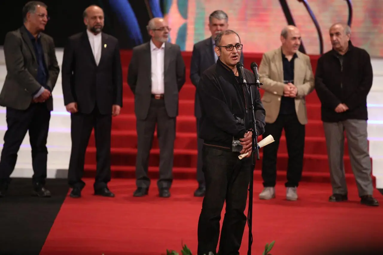 "تنگه ابوقریب" سیمرغ بهترین فیلم جشنواره فجر را دریافت کرد