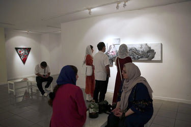 نمایشگاه نقاشی و دوخت سرمه عرب در گالری ویستا