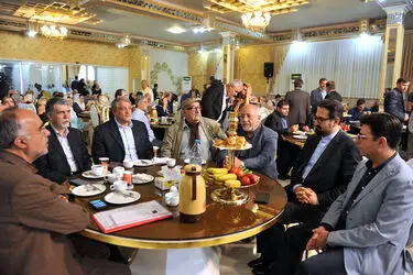 تجلیل از هنرمندان متولد تیرماه