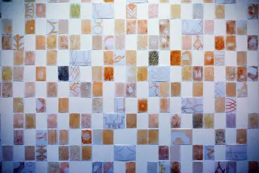 نمایشگاه چیدمان مونا آقابابایی با عنوان «مطالعه در سطح» در گالری اُ