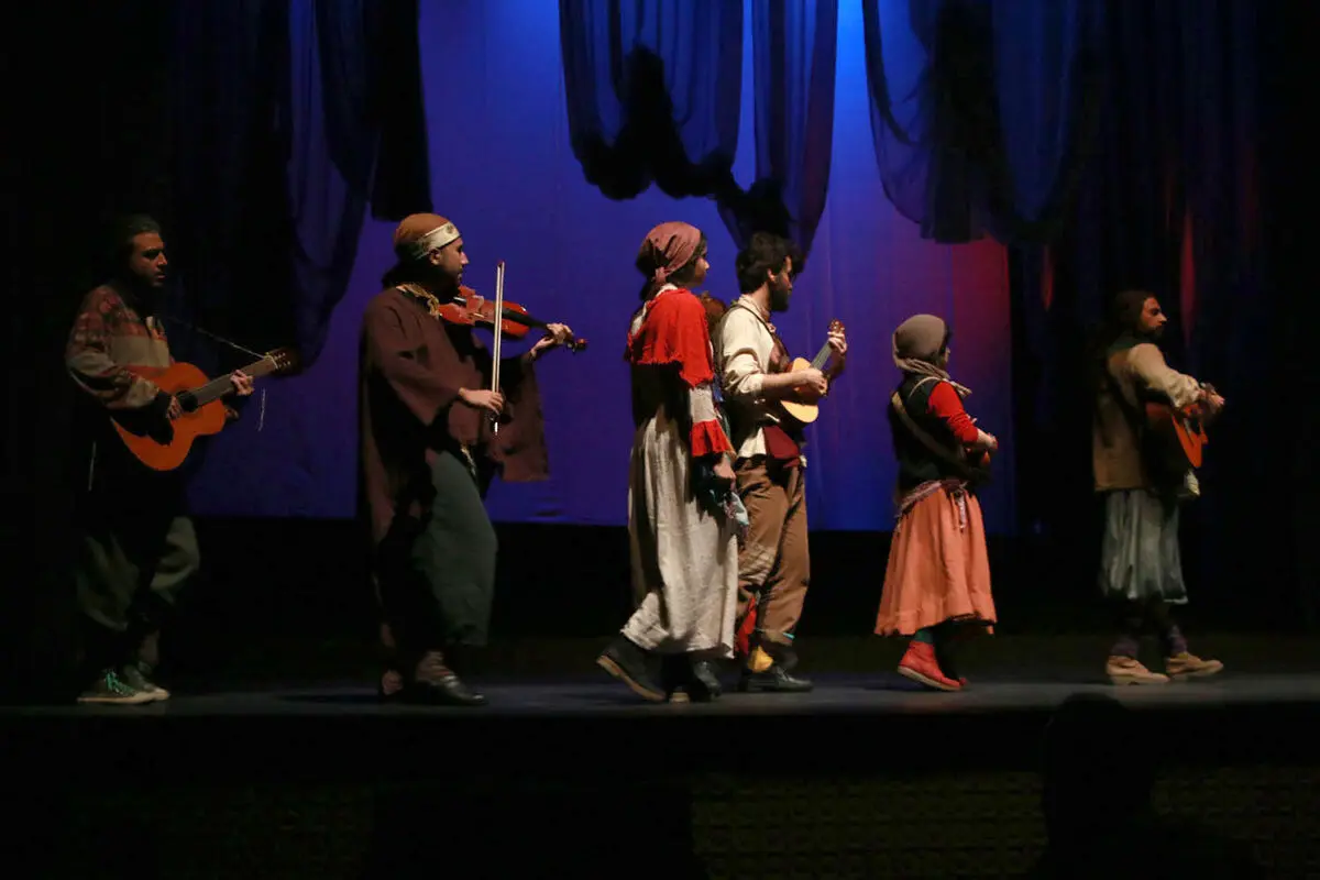 نمایش 