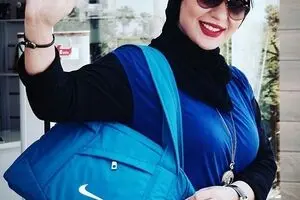 خط و نشان خانم مدل بازیگر برای گلزار/عکس