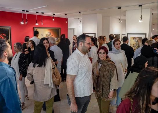 واحد خاکدان گالری ماه