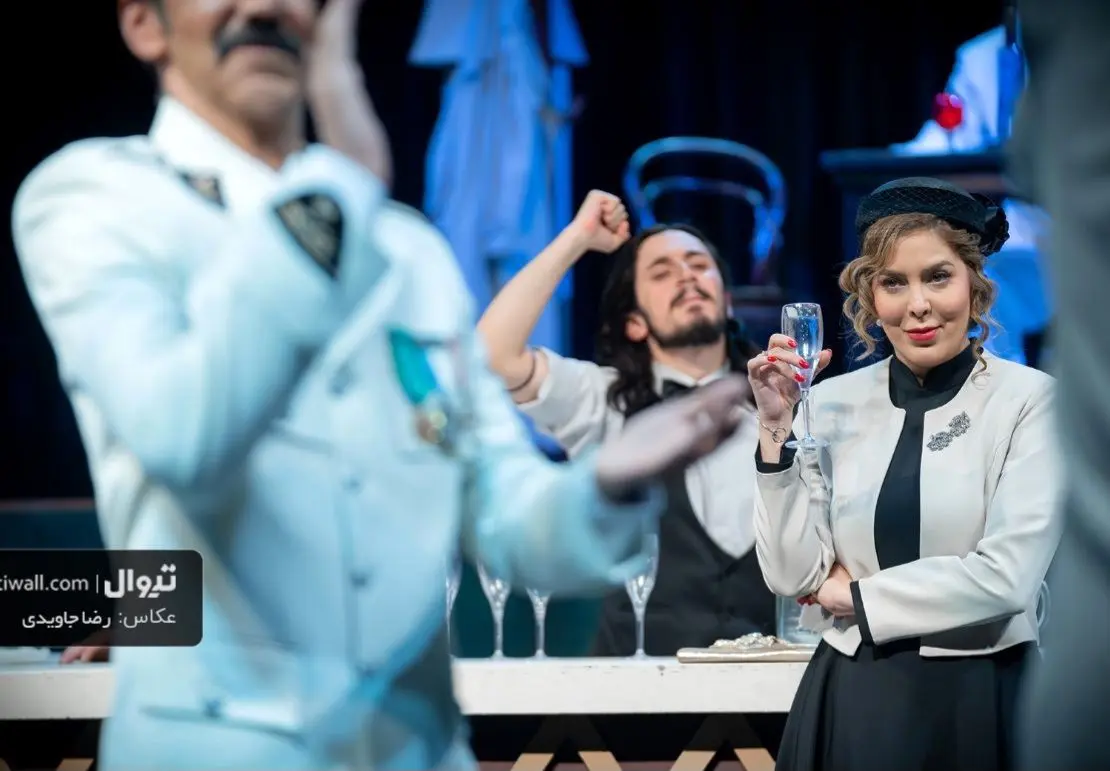 کازابلانکا در تالار وحدت/ کامران ‌تفتی، شیما ‌محمدی با یک عاشقانه در تئاتر فجر