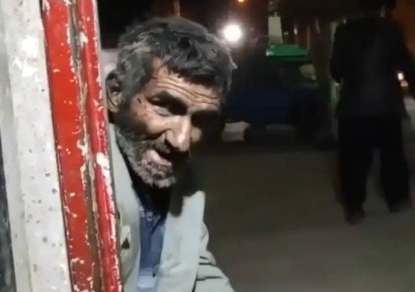 ویدئو: آواز سوزناک مرد ناشناس که مورد توجه سهراب پورناظری قرار گرفت