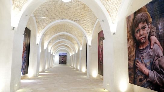 هشت چشمه کاشان 