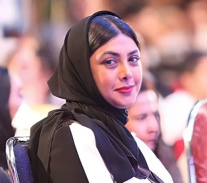 آزاده صمدی بدون روسری/عکس