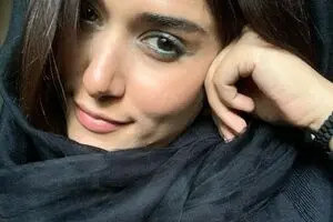 ببینید: پری ناز ایزدیار؛ از مو قشنگی تا جیران سوگلی