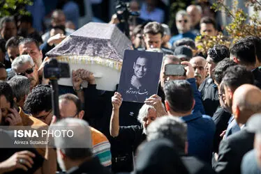 تشییع پیکر رضا داوودنژاد