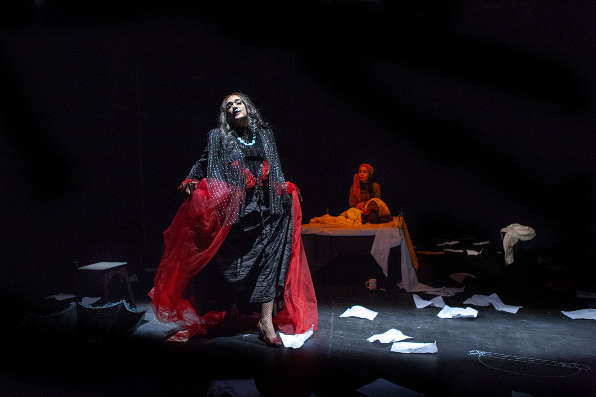 نمایش 
