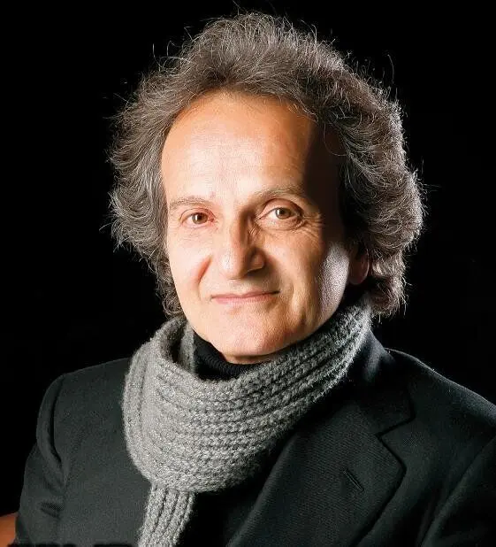 Shahrdad Rohani hopes Iranian music moves towards peace and friendship