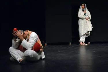 نمایش "چل گیس"در تالار چهارسو تئاتر شهر