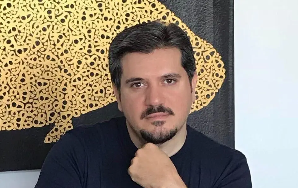 نقاشیخط‌های امید خاکباز در گالری آتبین