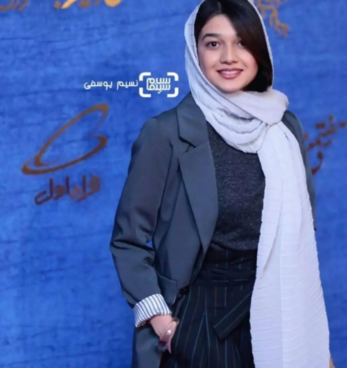 اولین عکس از صدف عسگری در فیلم آیه های زمینی 