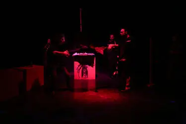 نمایش "شاهدین اعدام" در تماشاخانه مهرگان