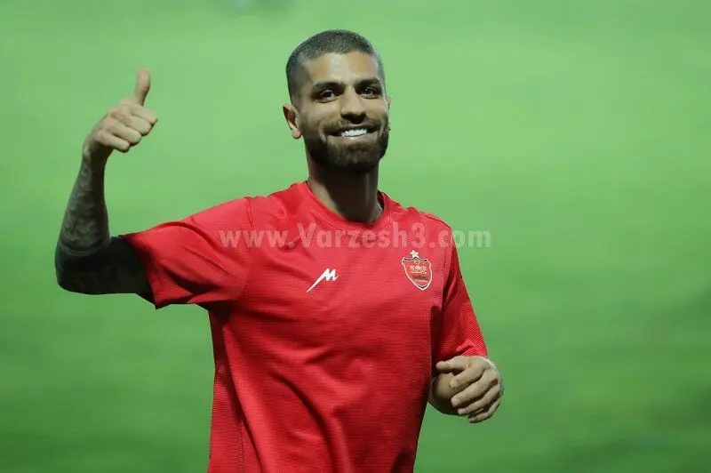 مشکل میلاد سرلک برای بازی در پرسپولیس حل شد؟