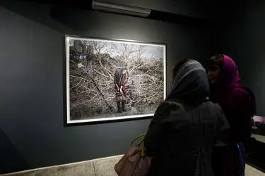 نمایش عکس های نیوشا توکلیان در گالری آب انبار