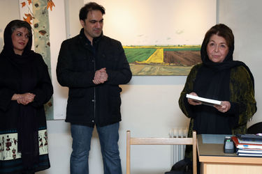 رونمایی از سومین کتاب سال پیش نگاه در گالری گلستان