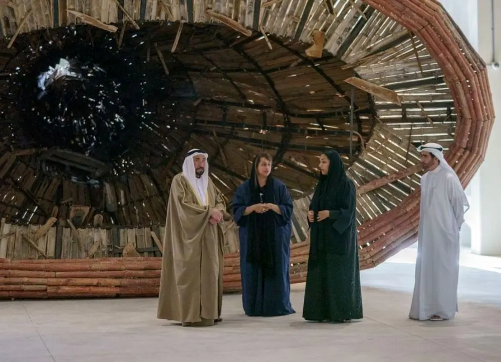 ویدئو: برگزاری پانزدهمین بینال شارجه با ۳۰۰ اثر از ۱۵۰ هنرمند بین المللی