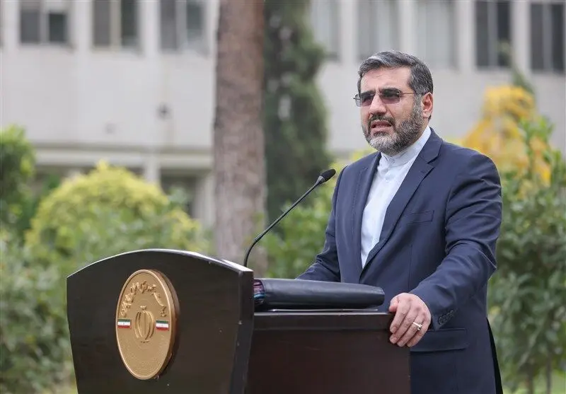 گفته های وزیر ارشاد درباره هنرمندان ، ممنوع الکاری هنرمندان و یک خواهش جدی