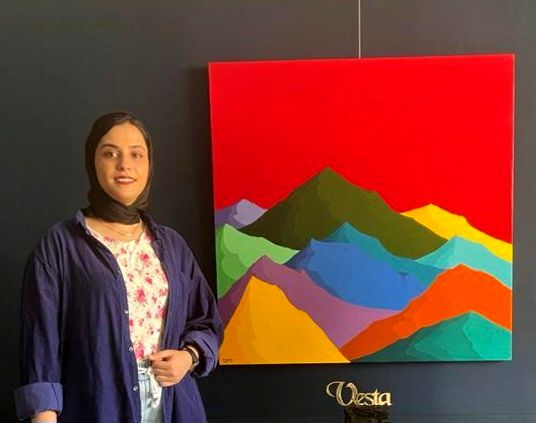 Rezvan Yaraei and Her Vivid Mountains with Vesta Color
