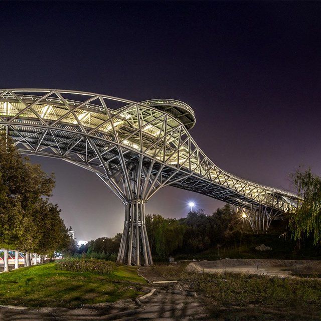 Iranian Architect wins “Aga Khan” Award for unique design