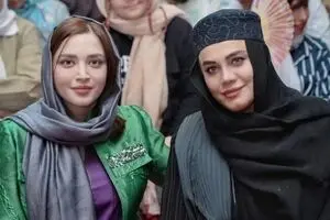 نرگس آبیار و بهنوش طباطبایی کتاب سیمین دانشور را امضا کردند؟/ یک حاشیه عجیب در نمایشگاه کتاب تهران 