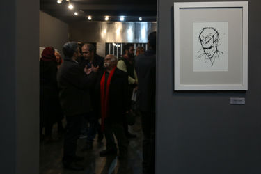 نمایشگاه گروهی عکس با نام "لبخند باشکوه اکبر رادی" در گالری آریا