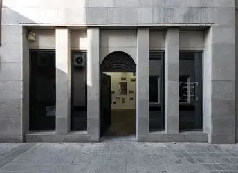 نمایشگاه آثار البرز کاظمی در اتاق‌برق دستان