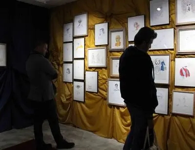 ببینید: بازیگر فرانسوی با طراحی‌هایش به ایران آمد/ جذابیت‌های پنهان در گالری دستان+2