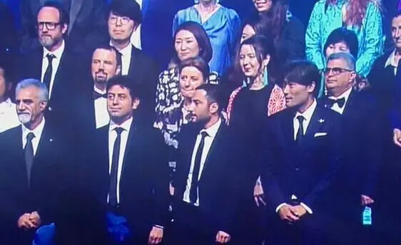 تقدیراز نوید محمدزاده در آسیا پاسفیک/کیارستمی همچنان جایزه می برد/ نوید در استرالیا از زلزله کرمانشاه گفت