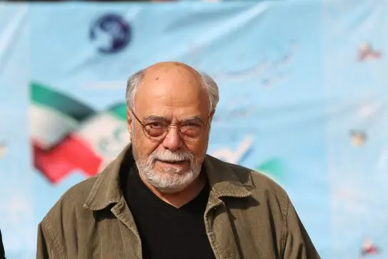 هنرمندان بهمن ماهی