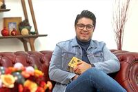 اجرای زنده حجت اشرف‌زاده از آهنگ "دلتنگ توام"/ فیلم