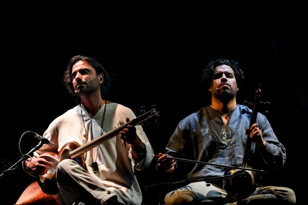 کنسرت سهراب پورناظری و علی قمصری با حاشیه آغاز شد | پورناظری و قمصری وعده اجرای رایگان دادند
