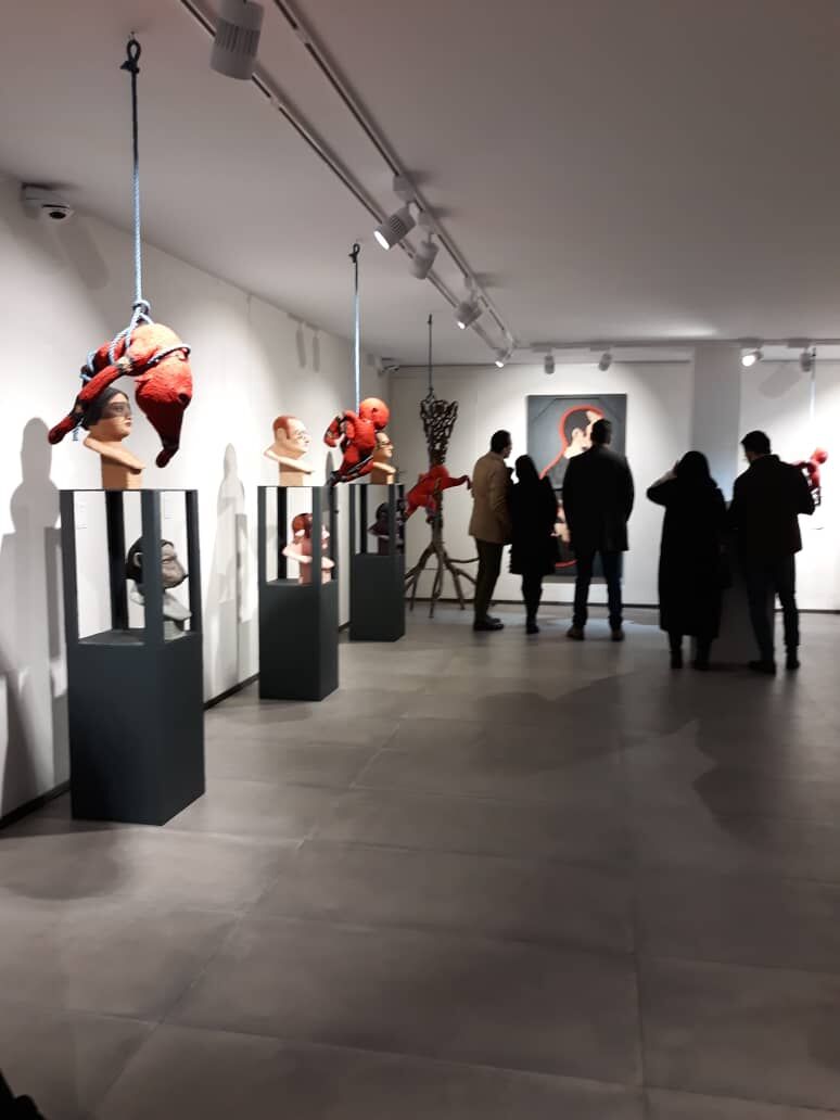 نمایشگاه آثار هادی نیکان در نگارخانه سهراب
