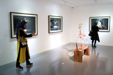 نمایشگاه آثار علیرضا معماریانی با نام "عزای عمومی" در گالری اعتماد