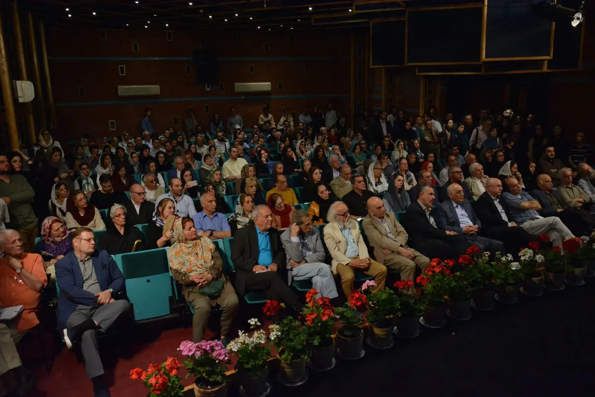 بزرگداشت پرویز کلانتری در خانه هنرمندان ایران