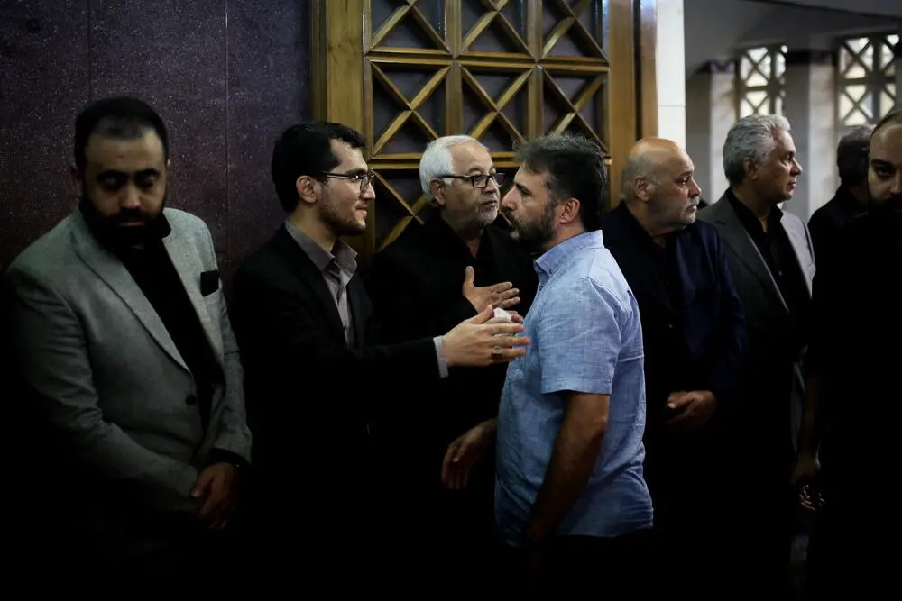 مراسم ختم زنده‌یاد بهنام صفوی در مسجد جامع شهرک غرب