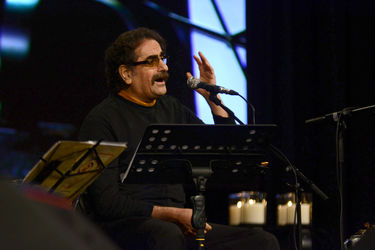 کنسرت خیریه شهرام ناظری و کامکارها برای کمک به زلزله‌زدگان کرمانشاه