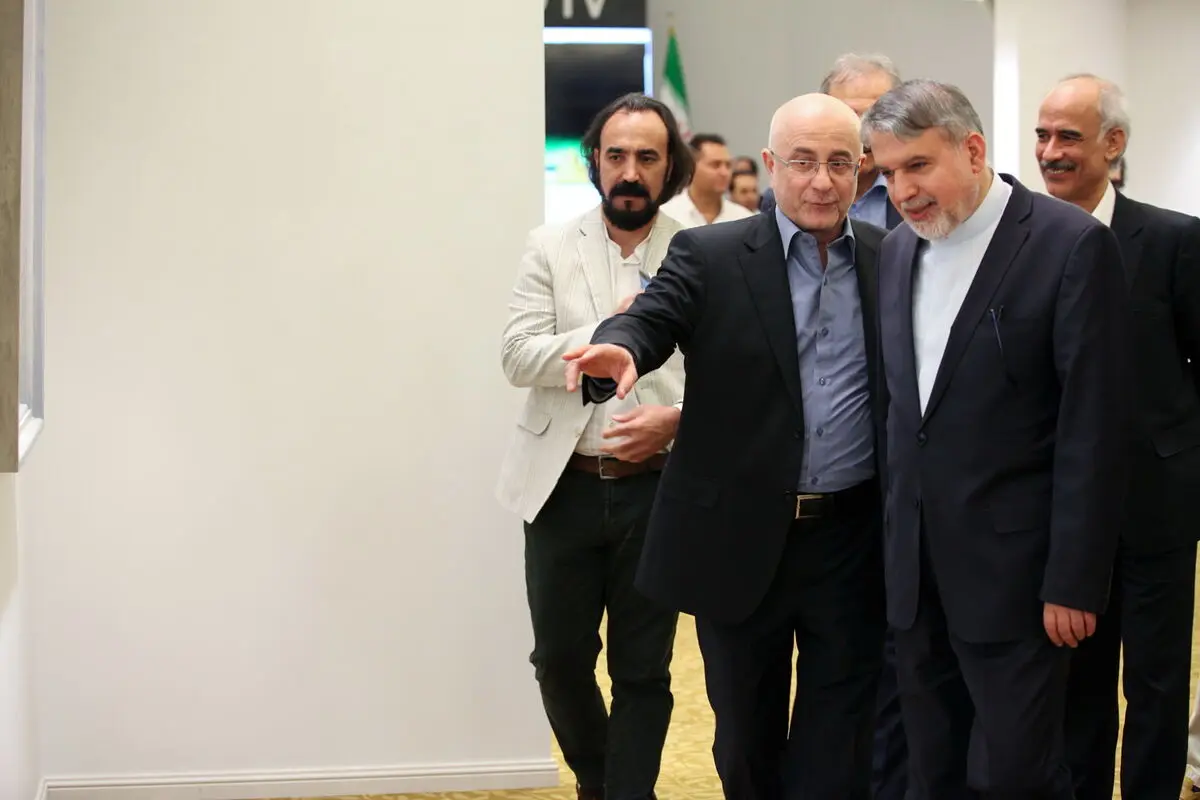 بازدید وزیر فرهنگ و ارشاد اسلامی از هفتمین حراج تهران
