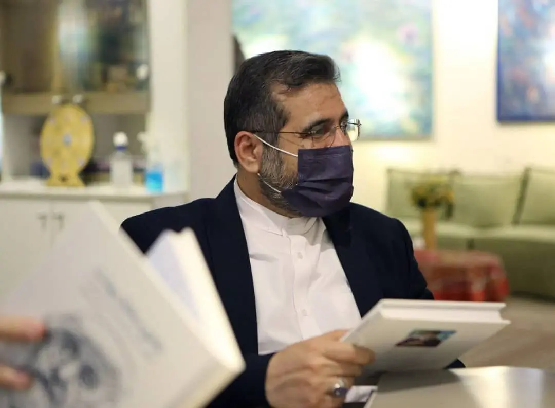 دیدار وزیر ارشاد با حسین محجوبی