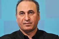 واکنش حمید فرخ‌نژاد به شائبه پیدا شدن مومیایى رضاخان / عکس