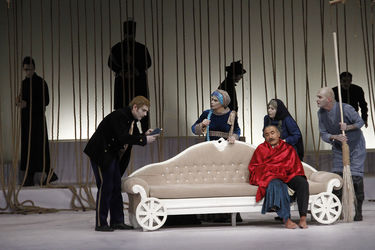 نمایش "کابوس حضرت اشرف" در تماشاخانه ایرانشهر ‎