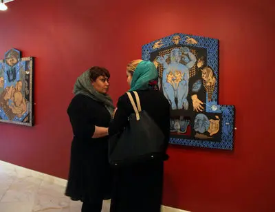 ببینید: نقاشی‌های عجیب یک هنرمند زن