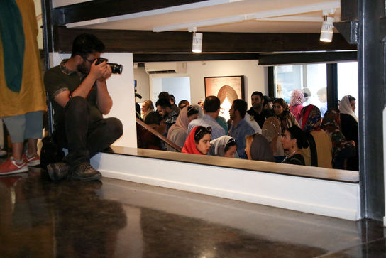 نمایشگاه نقاشی تهمینه میلانی در گالری ایوان