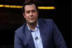 پژمان بازغی در یک قبرستان مسیحی/ عکس