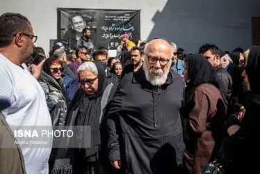 تشییع پیکر رضا داوودنژاد