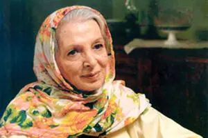 یک جلد قرآن و یک شاخه نبات مهریه خانم بازیگر 